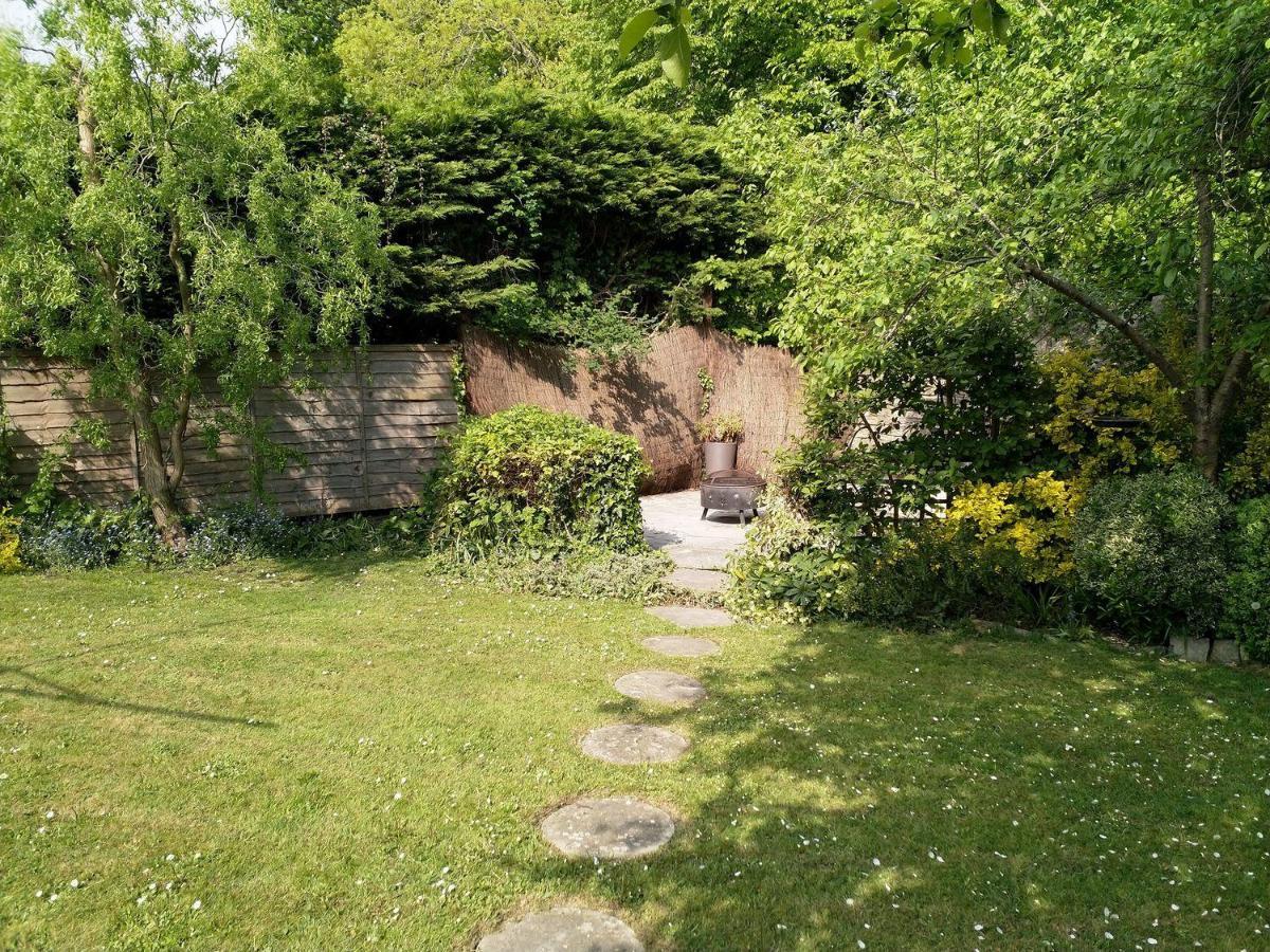 Tree Of Life House, Number 27 Bere Lane Glastonbury Exterior foto